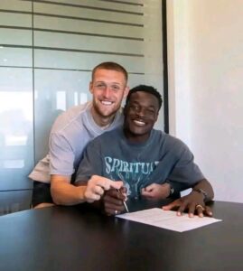 Angleterre : Marc Bola prolonge jusqu’en 2030 avec Watford Signature contrat marc bola