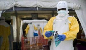 l’épidémie d’Ebola franchit le cap des 3.000 morts
