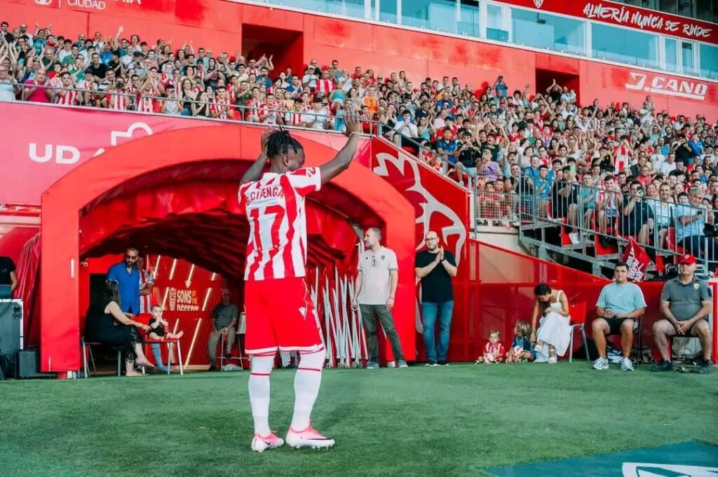 Almería : Brian Cipenga frappe fort dès ses début Brian Cipenga frappe fort dès ses début