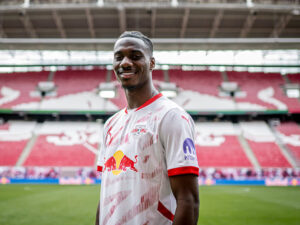 Ezekiel Banzuzi prêt à rejoindre la RDC
