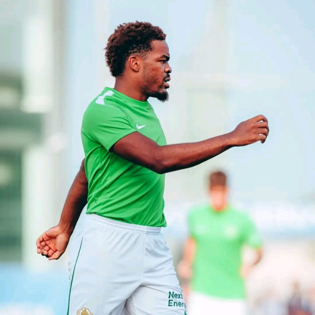 Liga : Grady Diangana reprend l’entraînement collectif avec Elche Grady Diangana reprend l’entraînement collectif avec Elche