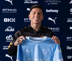 Mercato : Enzo Fernández quitte Chelsea pour Manchester City dans un transfert record Enzo Fernández quitte Chelsea pour Manchester City dans un transfert record
