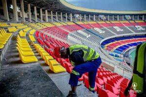 Stade des Martyrs : plus de 10 000 nouvelles chaises installées, l’homologation en attente plus de 10 000 nouvelles chaises installées, l’homologation en attente