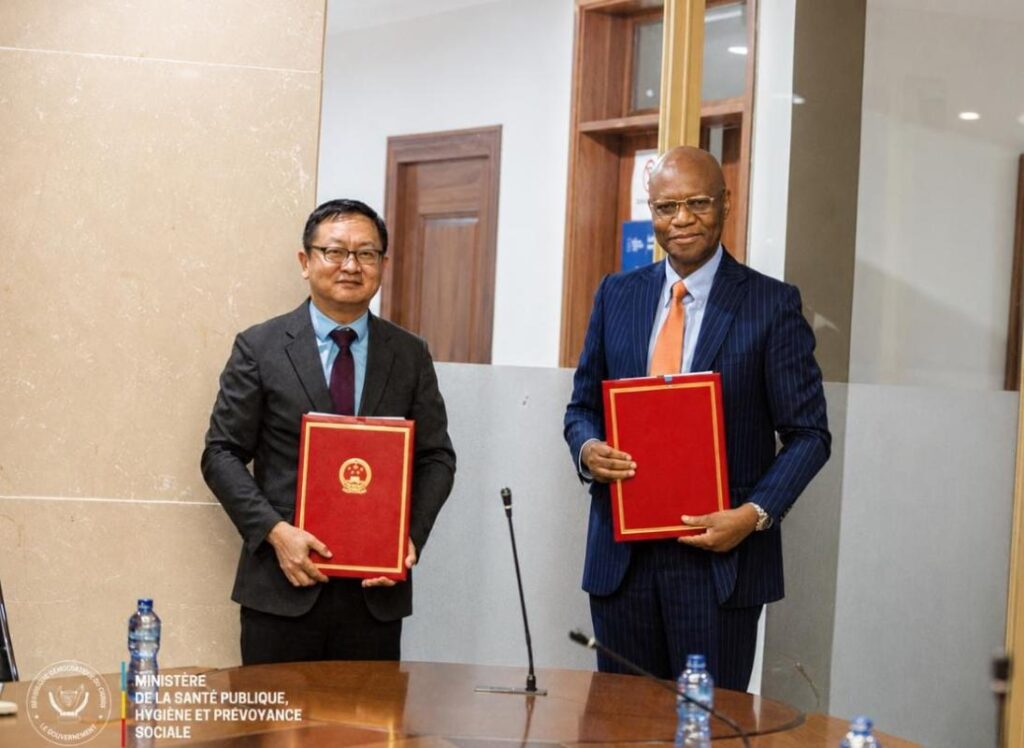 RDC : les sociétés minières chinoises mobilisent 1 million USD contre Ebola Les sociétés minières chinoises mobilisent 1 million USD contre Ebola