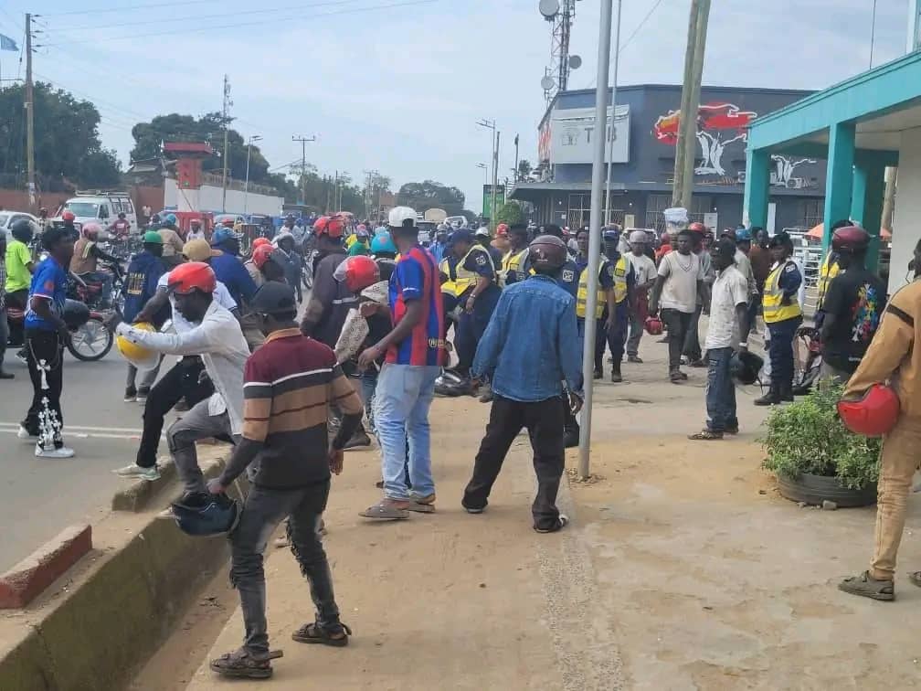 Bunia : des tirs éclatent après le bouclage des motos-taxis des tirs éclatent après le bouclage des motos-taxis