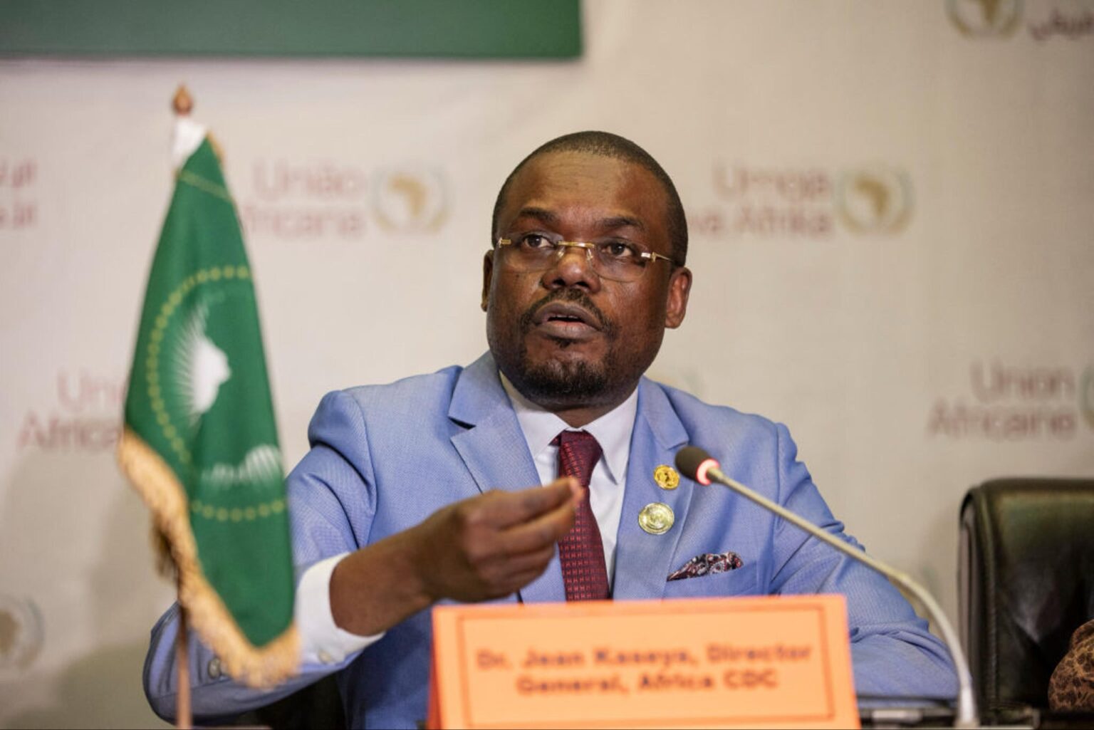 Africa CDC exige des comptes sur plus de 700 millions USD destinés à Ebola