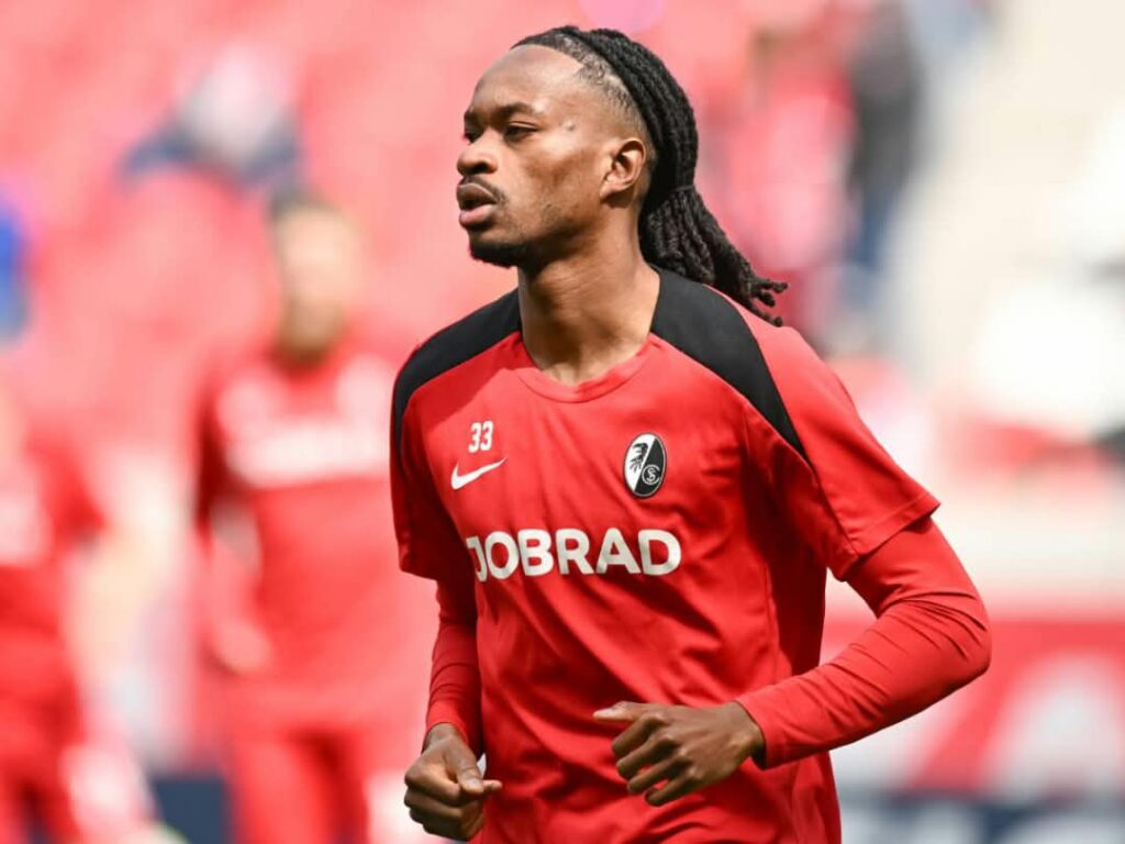 Bundesliga : Fribourg cède à Leverkusen, premier revers pour Jordy Makengo Fribourg cède à Leverkusen, premier revers pour Jordy Makengo