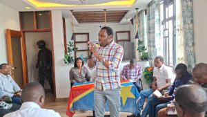 Juvénal Nshimiyimana appelle les cadres de base à privilégier le service à la population